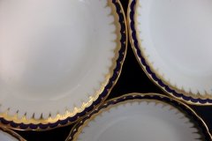 COALPORT SPEARPOINT COBALT 850- BERRY BOWL    .....   http://jaapiesfinechinastore.com