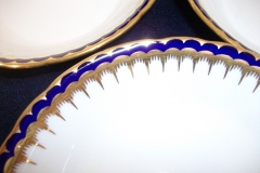 COALPORT SPEARPOINT COBALT 850- BERRY BOWL    .....   https://www.jaapiesfinechinastore.com