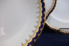 COALPORT SPEARPOINT COBALT 850- BERRY BOWL    .....   https://www.jaapiesfinechinastore.com