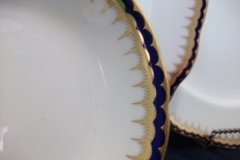 COALPORT SPEARPOINT COBALT 850- BERRY BOWL    .....   http://jaapiesfinechinastore.com