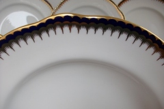 COALPORT SPEARPOINT 850- DINNER PLATE    .....   https://www.jaapiesfinechinastore.com