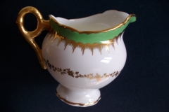 COALPORT  SPEARPOINT GREEN #Y3691-   CREAMER  .....   https://www.jaapiesfinechinastore.com