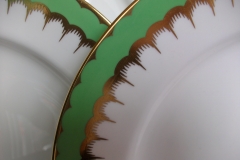 COALPORT  SPEARPOINT GREEN #6143 SMOOTH-   DINNER PLATE  .....   https://www.jaapiesfinechinastore.com