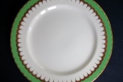 COALPORT  SPEARPOINT GREEN #6143 SMOOTH-   DINNER PLATE  .....   http://jaapiesfinechinastore.com