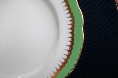 COALPORT SPEARPOINT GREEN- LUNCH PLATE  .....   https://www.jaapiesfinechinastore.com