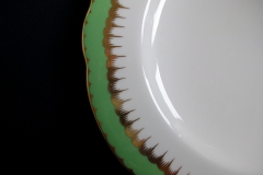 COALPORT SPEARPOINT GREEN- LUNCH PLATE  .....   https://www.jaapiesfinechinastore.com