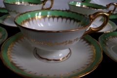 COALPORT SPEARPOINT GREEN #6143A-   CUP &  SAUCER   .....   https://www.jaapiesfinechinastore.com