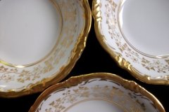COALPORT CONSORT WHITE #V9864- BERRY BOWL  .....   http://jaapiesfinechinastore.com
