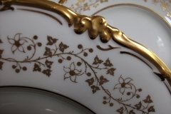 COALPORT CONSORT WHITE #V9864- DINNER  PLATE ..... http://jaapiesfinechinastore.com