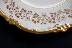 COALPORT CONSORT WHITE #V9864- DINNER  PLATE ..... http://jaapiesfinechinastore.com
