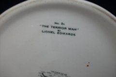 W.T. COPELAND LIONEL EDWARDS FOX HUNT- COFFEE POT "THE GAMEKEEPER" & "THE TERRIOR MAN", LID "FULL CRY" .... http://jaapiesfinechinastore.com