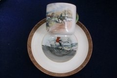 W.T. COPELAND LIONEL EDWARDS FOX HUNT- DEMI CUP & SAUCER #1  FULL CRY CUP  & THE HUNTSMAN SAUCER ....    http://jaapiesfinechinastore.com