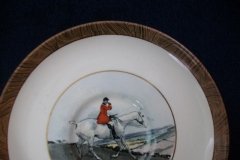 W.T. COPELAND LIONEL EDWARDS FOX HUNT- DEMI CUP & SAUCER #1  FULL CRY CUP  & THE HUNTSMAN SAUCER ....    http://jaapiesfinechinastore.com