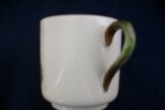 W.T. COPELAND LIONEL EDWARDS FOX HUNT- DEMI CUP & SAUCER #10   "DRAWING THE DINGLE"  CUP & "THE SECOND  HORSEMAN" SAUCER .... http://jaapiesfinechinastore.com