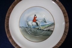 W.T. COPELAND LIONEL EDWARDS FOX HUNT- DEMI CUP & SAUCER #3  " GOING TO A HALLOA" CUP & "THE HUNTSMAN" SAUCER .... http://jaapiesfinechinastore.com