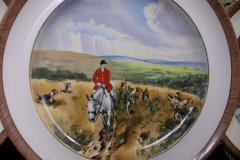 W.T. COPELAND LIONEL EDWARDS FOX HUNT- #10  "DRAWING THE DINGLE"   7 1/2"  DISPLAY PLATE .... http://jaapiesfinechinastore.com