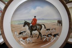 W.T. COPELAND LIONEL EDWARDS FOX HUNT- #4  "A CHECK"   7 1/2"  DISPLAY PLATE .... http://jaapiesfinechinastore.com