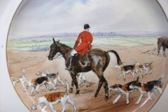 W.T. COPELAND LIONEL EDWARDS FOX HUNT- #4  "A CHECK"   7 1/2"  DISPLAY PLATE .... http://jaapiesfinechinastore.com