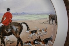 W.T. COPELAND LIONEL EDWARDS FOX HUNT- #4  "A CHECK"   7 1/2"  DISPLAY PLATE .... http://jaapiesfinechinastore.com