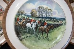 W.T. COPELAND LIONEL EDWARDS FOX HUNT- #5  "OFF TO DRAW"   7 1/2"  DISPLAY PLATE .... http://jaapiesfinechinastore.com