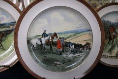 W.T. COPELAND LIONEL EDWARDS FOX HUNT- #8  "GONE TO GROUND"   7 1/2"  DISPLAY PLATE .... http://jaapiesfinechinastore.com