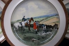 W.T. COPELAND LIONEL EDWARDS FOX HUNT- #8  "GONE TO GROUND"   7 1/2"  DISPLAY PLATE .... http://jaapiesfinechinastore.com