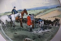 W.T. COPELAND LIONEL EDWARDS FOX HUNT- #8  "GONE TO GROUND"   7 1/2"  DISPLAY PLATE .... http://jaapiesfinechinastore.com
