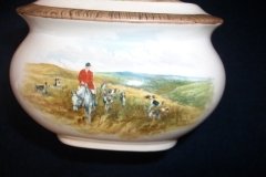 W.T. COPELAND LIONEL EDWARDS FOX HUNT-  SUGAR BOWL "OFF TO DRAW"  &  "DRAWING THE DINGLE",  LID  "FULL CRY"   .... http://jaapiesfinechinastore.com
