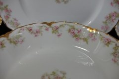 HAVILAND FLORAL GARLAND SCH 525- COUPE SOUP BOWL  7 1/2" ..... http://jaapiesfinechinastore.com