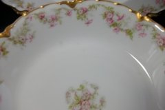 HAVILAND FLORAL GARLAND SCH 525- COUPE SOUP BOWL  7 1/2" ..... http://jaapiesfinechinastore.com