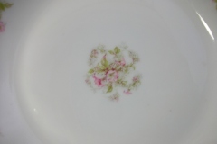 HAVILAND FLORAL GARLAND SCH 525- COUPE SOUP BOWL  7 1/2" ..... https://www.jaapiesfinechinastore.com