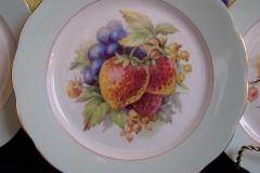 GROSVENOR JACKSON GOSLING FRUIT DECOR- SALAD PLATE    ..... https://www.jaapiesfinechinastore.comAC