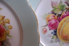 GROSVENOR JACKSON GOSLING FRUIT DECOR- SALAD PLATE    ..... https://www.jaapiesfinechinastore.comAC