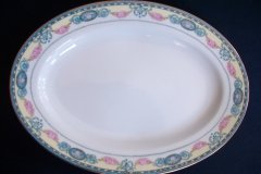 HAAS & CZJZEK-BLACK KNIGHT- CAMBRIDGE- OVAL PLATTER  11 3/4"  .....   http://jaapiesfinechinastore.com