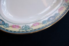 HAAS & CZJZEK-BLACK KNIGHT- CAMBRIDGE- OVAL PLATTER  11 3/4"  .....   http://jaapiesfinechinastore.com