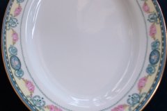 HAAS & CZJZEK-BLACK KNIGHT- CAMBRIDGE- OVAL PLATTER  11 3/4"  .....   http://jaapiesfinechinastore.com