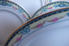 HAAS & CZJZEK-BLACK KNIGHT- CAMBRIDGE- OVAL PLATTER  13 3/4"  .....   http://jaapiesfinechinastore.com