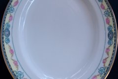 HAAS & CZJZEK-BLACK KNIGHT- CAMBRIDGE- OVAL PLATTER  13 3/4"  .....   http://jaapiesfinechinastore.com