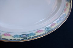 HAAS & CZJZEK-BLACK KNIGHT- CAMBRIDGE- OVAL PLATTER  13 3/4"  .....   http://jaapiesfinechinastore.com