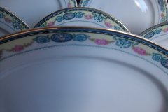 HAAS & CZJZEK-BLACK KNIGHT- CAMBRIDGE- OVAL PLATTER  13 3/4"  .....   http://jaapiesfinechinastore.com
