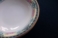 HAAS & CZJZEK-BLACK KNIGHT- CAMBRIDGE- BERRY BOWL .....   http://jaapiesfinechinastore.com
