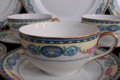 HAAS & CZJZEK-BLACK KNIGHT- CAMBRIDGE- CUP & SAUCER  .....   https://www.jaapiesfinechinastore.com