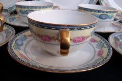 HAAS & CZJZEK-BLACK KNIGHT- CAMBRIDGE- CUP & SAUCER  .....   http://jaapiesfinechinastore.com