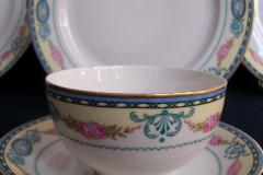 HAAS & CZJZEK-BLACK KNIGHT- CAMBRIDGE- CUP & SAUCER  .....   https://www.jaapiesfinechinastore.com