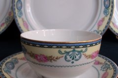 HAAS & CZJZEK-BLACK KNIGHT- CAMBRIDGE- CUP & SAUCER  .....   http://jaapiesfinechinastore.com