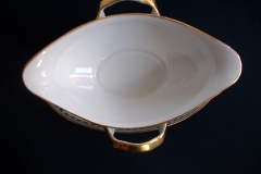 HAAS & CZJZEK-BLACK KNIGHT- CAMBRIDGE- GRAVY BOAT/UNDERPLATE  .....   https://www.jaapiesfinechinastore.com