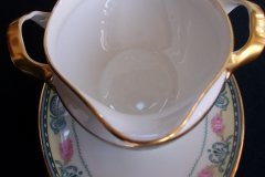 HAAS & CZJZEK-BLACK KNIGHT- CAMBRIDGE- GRAVY BOAT/UNDERPLATE  .....   http://jaapiesfinechinastore.com