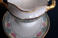 HAAS & CZJZEK-BLACK KNIGHT- CAMBRIDGE- GRAVY BOAT/UNDERPLATE  .....   http://jaapiesfinechinastore.com