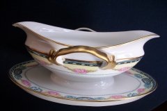 HAAS & CZJZEK-BLACK KNIGHT- CAMBRIDGE- GRAVY BOAT/UNDERPLATE  .....   http://jaapiesfinechinastore.com