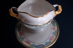 HAAS & CZJZEK-BLACK KNIGHT- CAMBRIDGE- GRAVY BOAT/UNDERPLATE  .....   http://jaapiesfinechinastore.com